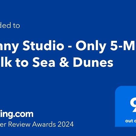 Sunny Studio - Only 5-Min Walk To Sea & Dunes ウェイク・アーン・ゼー エクステリア 写真